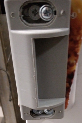 [img.I-266] Counter for refrigerator door handle